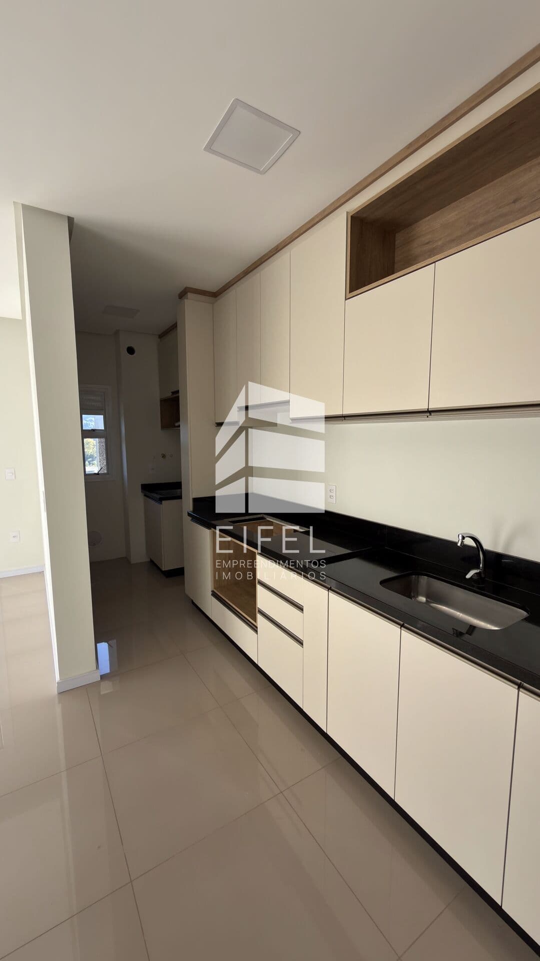 Apartamento Semimobiliado - Solar do Parque