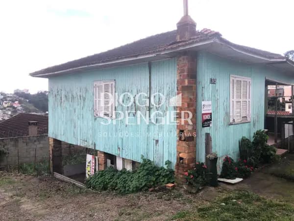 Casa à venda no bairro Cristo Redentor em Caxias do Sul/RS