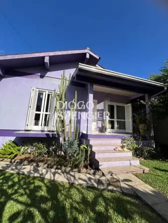 Casa à venda no bairro Centro em Feliz/RS