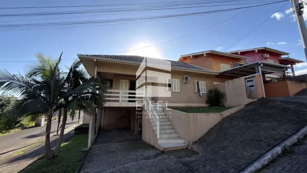 Casa Semimobiliada