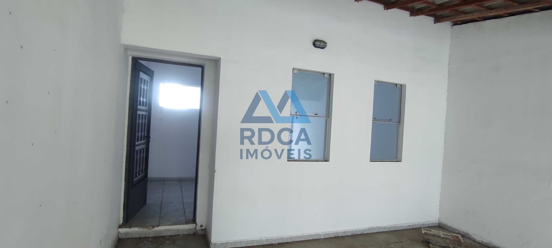 Casa 2 Dormitórios - Salto de Pirapora/SP