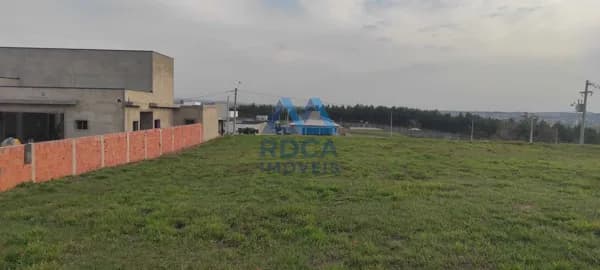 Terreno em Condomínio