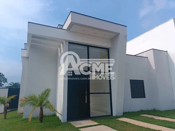 Casa em Condomínio fechado