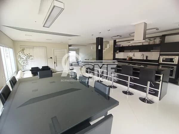 Casa em Condomínio Villa Verona