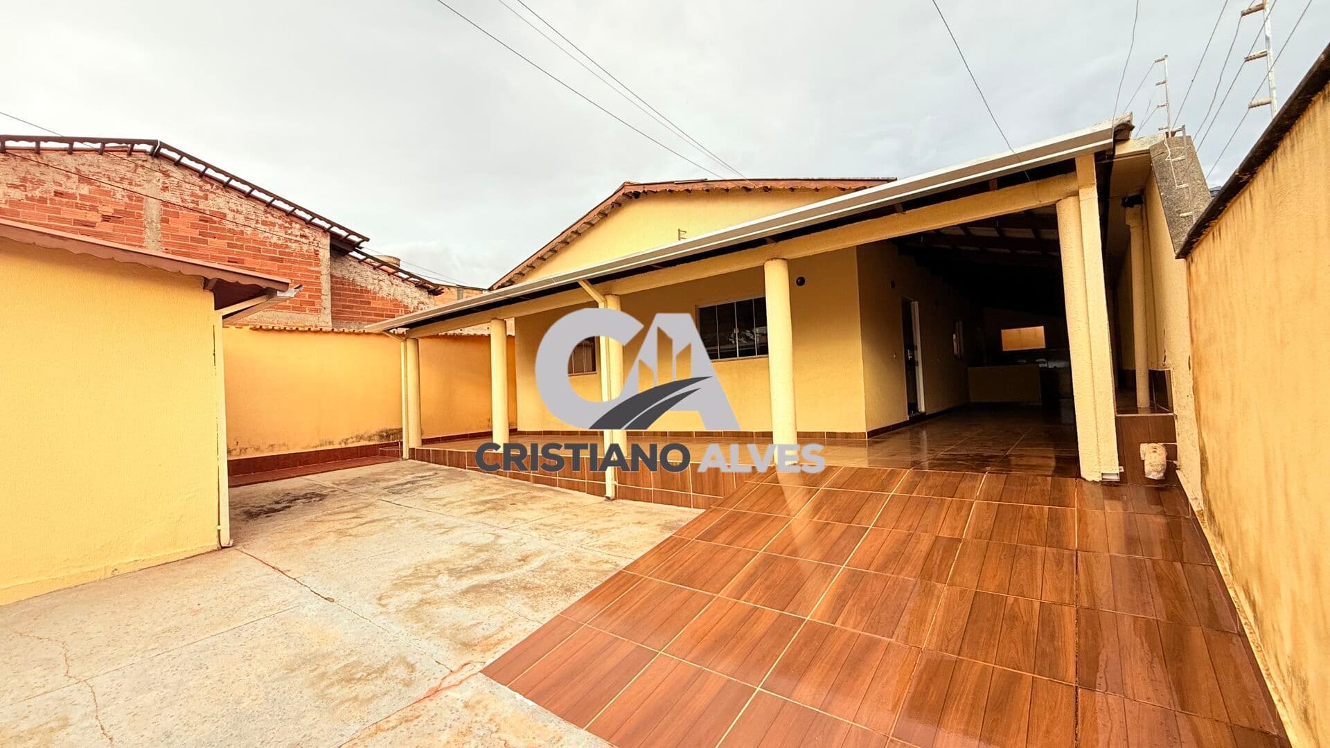 Casa usada sozinha no lote a venda setor Cândido de Queiroz ,Aparecida de Goiânia próximo supermercado, avenida anel viário