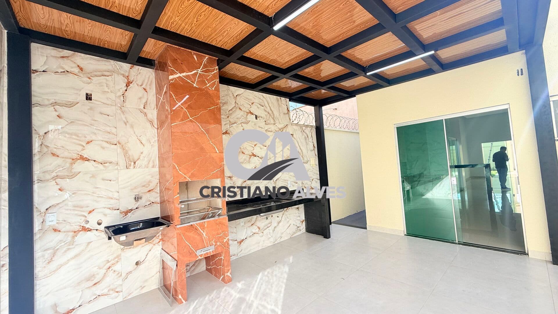oportunidade Casa moderna a venda setor Residencial Cidade Verde,Goiânia ,acesso rápido, avenidas, próximo supermercado loja de conveniências