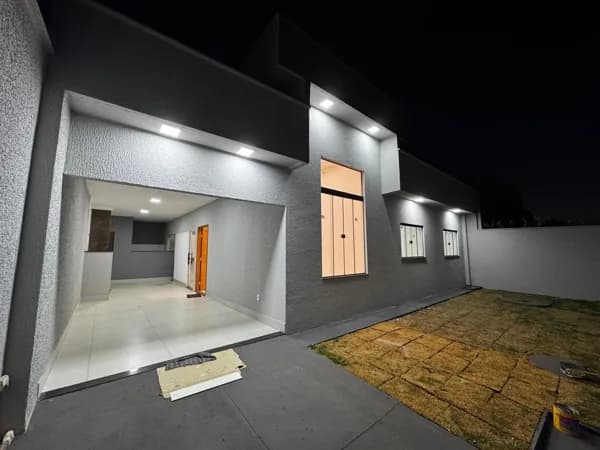 Casa a venda de alto 03 quartos setor jardim ipiranga, ao lado avenida independência,