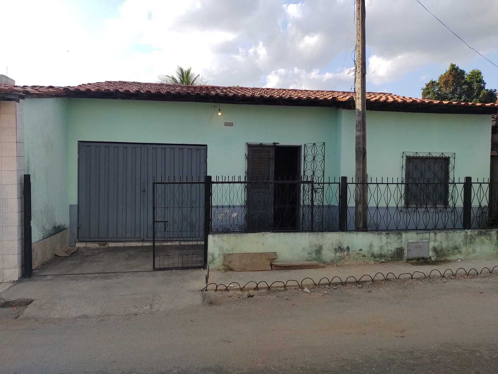 Casa Alvenaria em Centro, Chapadinha/MA
