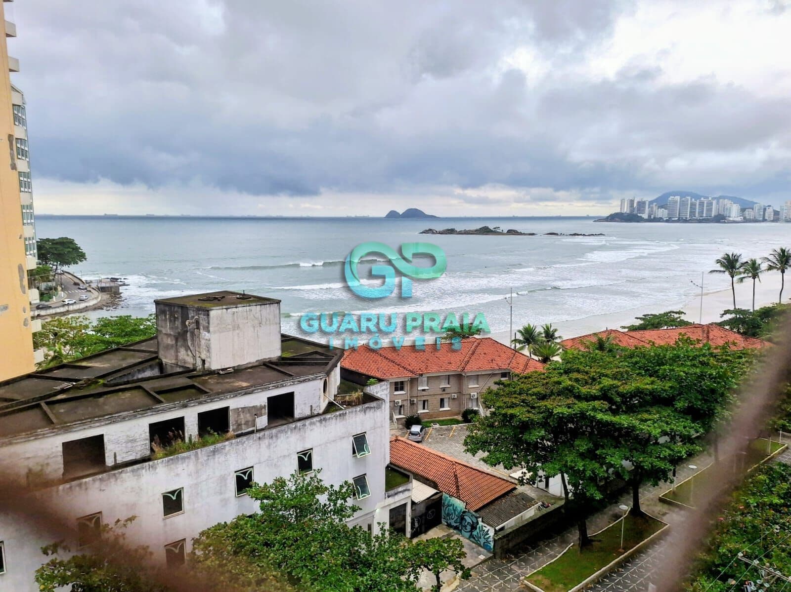 Apartamento com 2 Quartos e 3 banheiros, Vista Mar à Venda - Pitangueiras/Guarujá