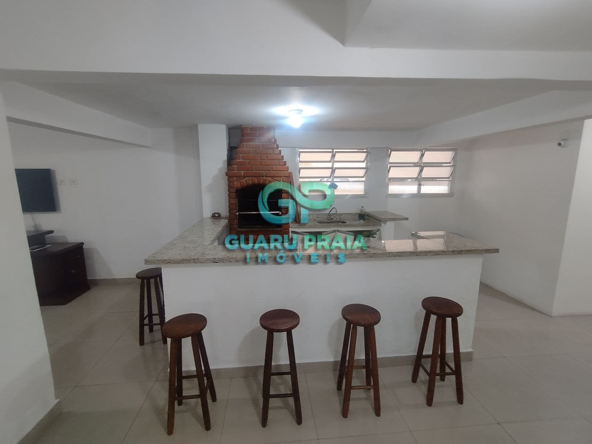 Apartamento em Guarujá - Pitangueiras