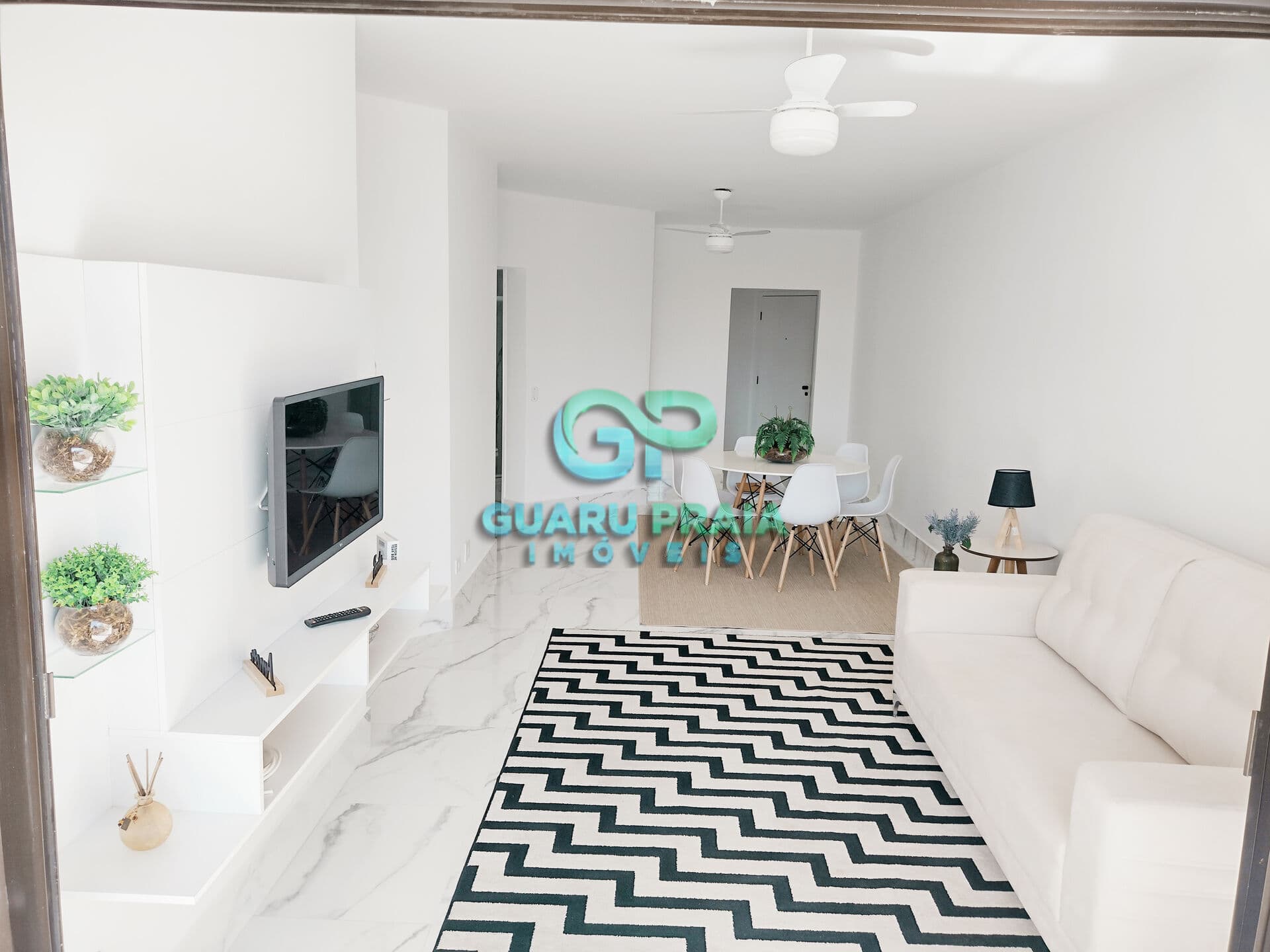 Apartamento em Guarujá - Enseada