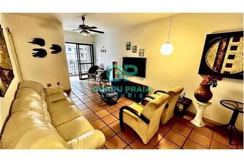 Apartamento 3 dormitorios na praia da enseada