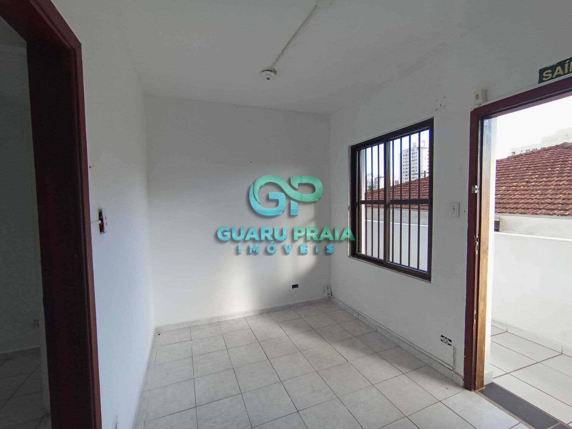 Loja Ponto Comercial em Pitangueiras, Guarujá/SP
