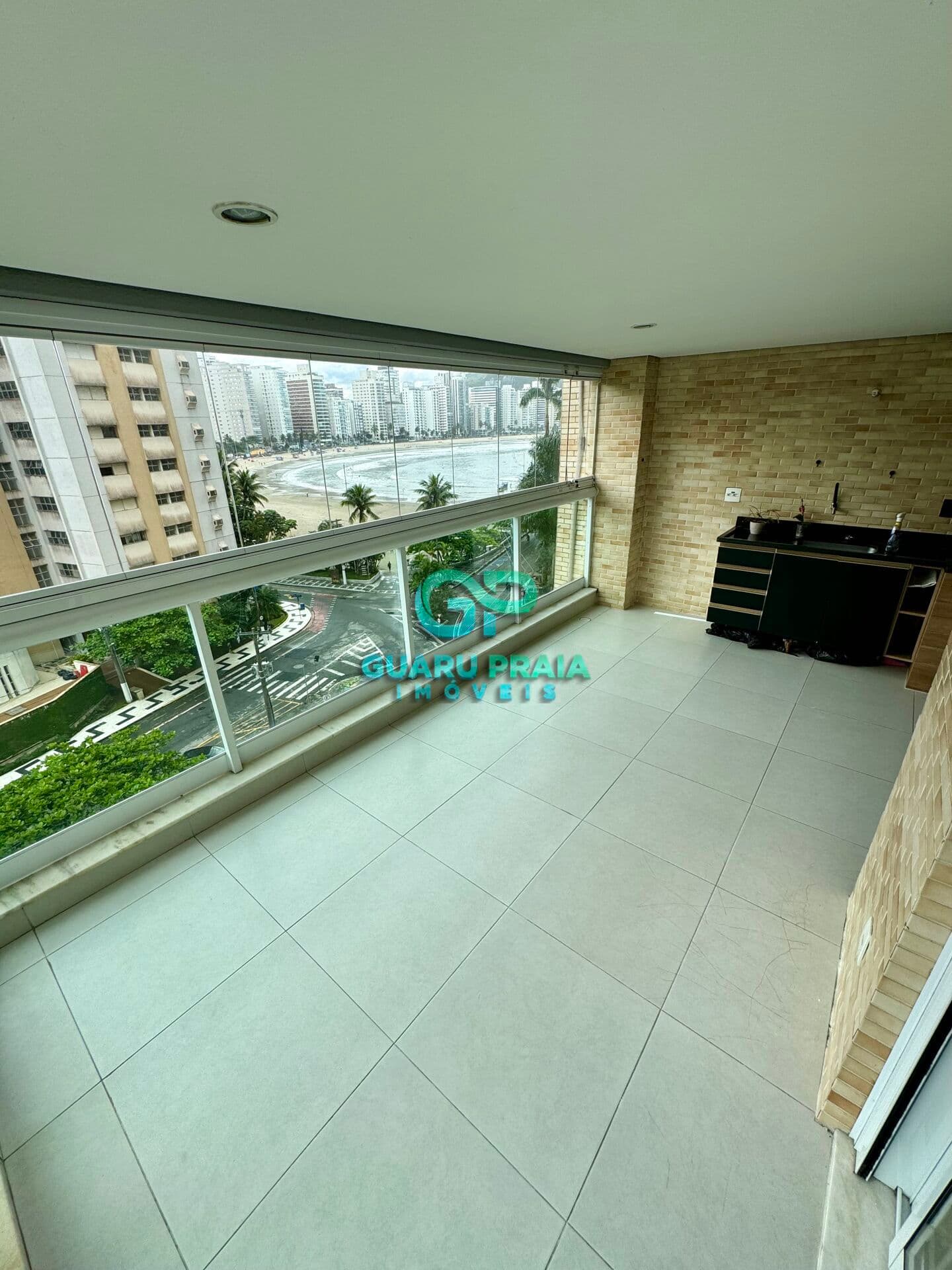 Apartamento em Guarujá - Astúrias
