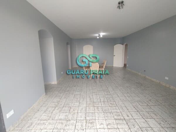 Apartamento em Guarujá - Pitangueiras