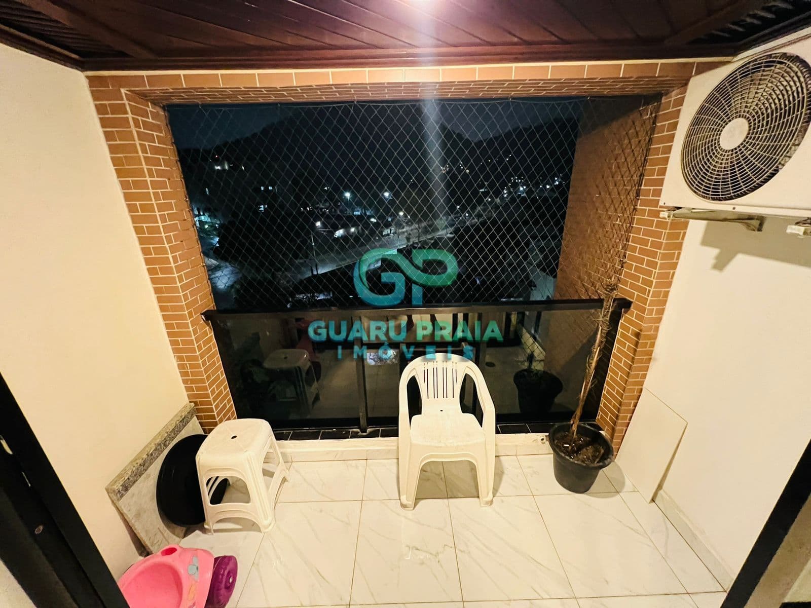 Apartamento em Enseada, Guarujá/SP