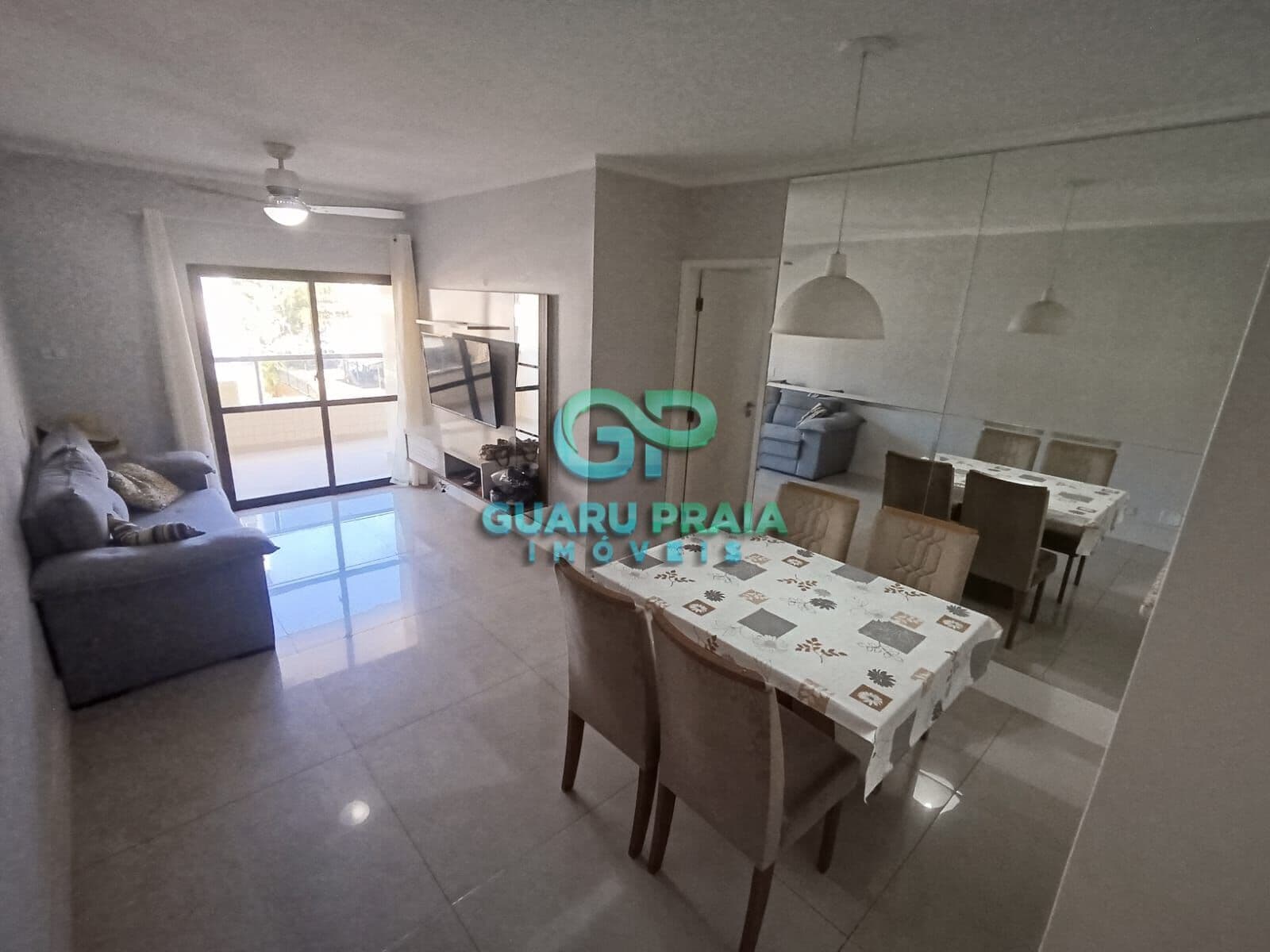 Apartamento 3 dormitórios na Enseada
