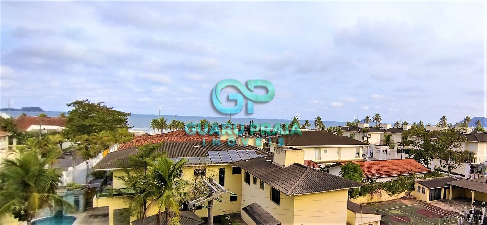 Apartamento amplo, vista para o mar.