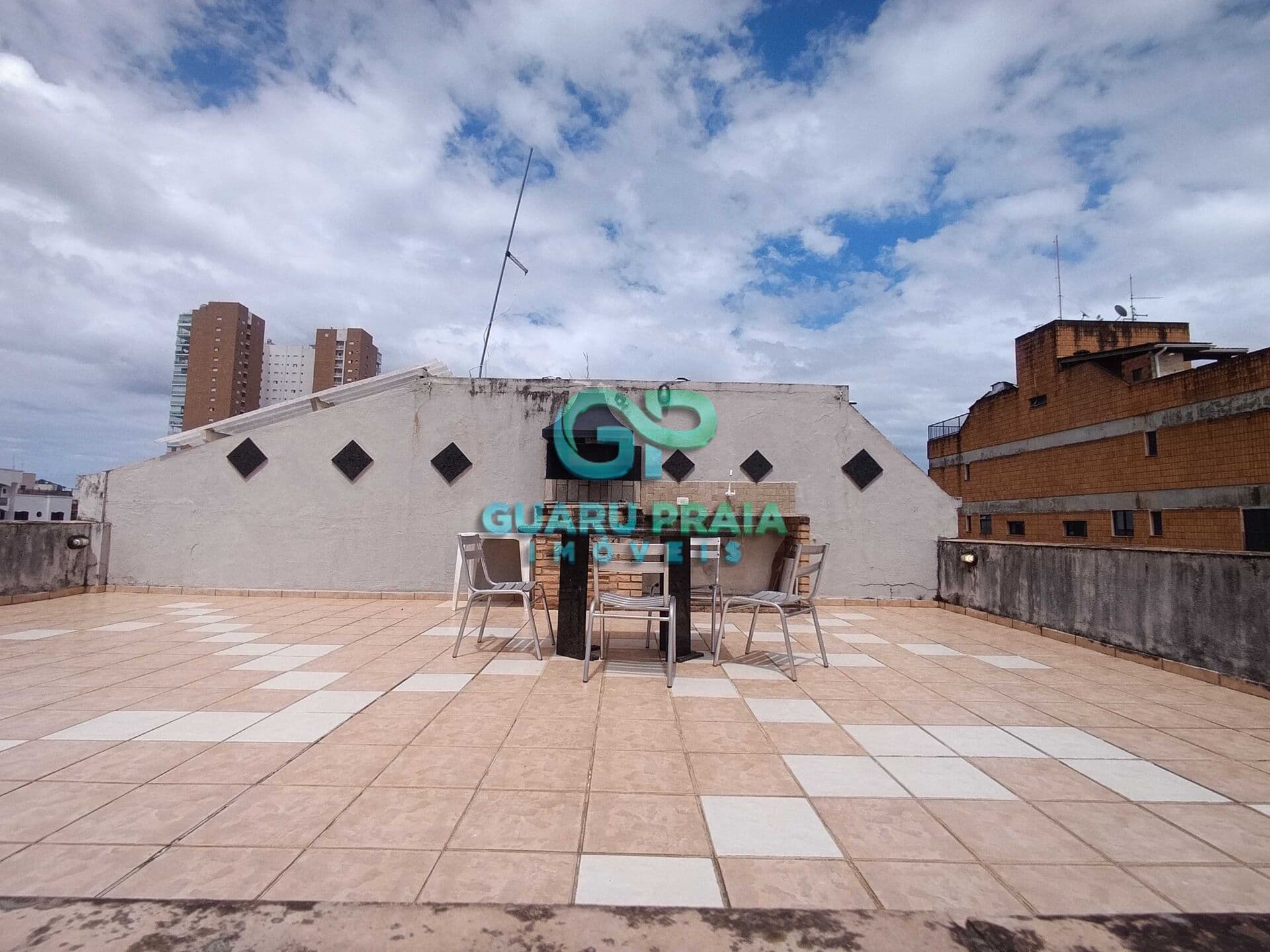 Cobertura Duplex à Venda na Enseada – Região da Tortuga