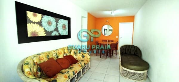 2 dormitórios, 2 banheiros, sala para 2 ambientes, cozinha, área de serviço, 1 vaga de garagem