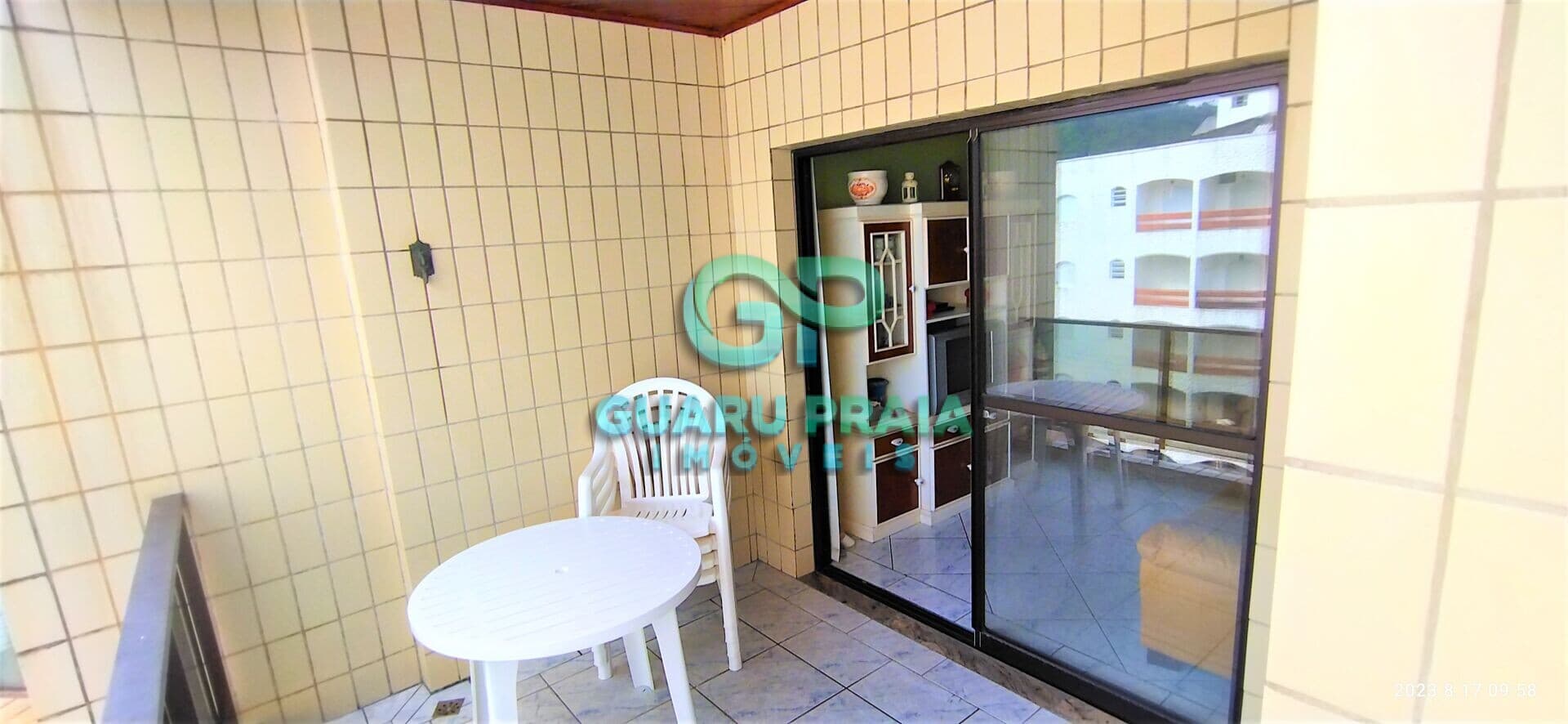 Apartamento em Guarujá - Enseada