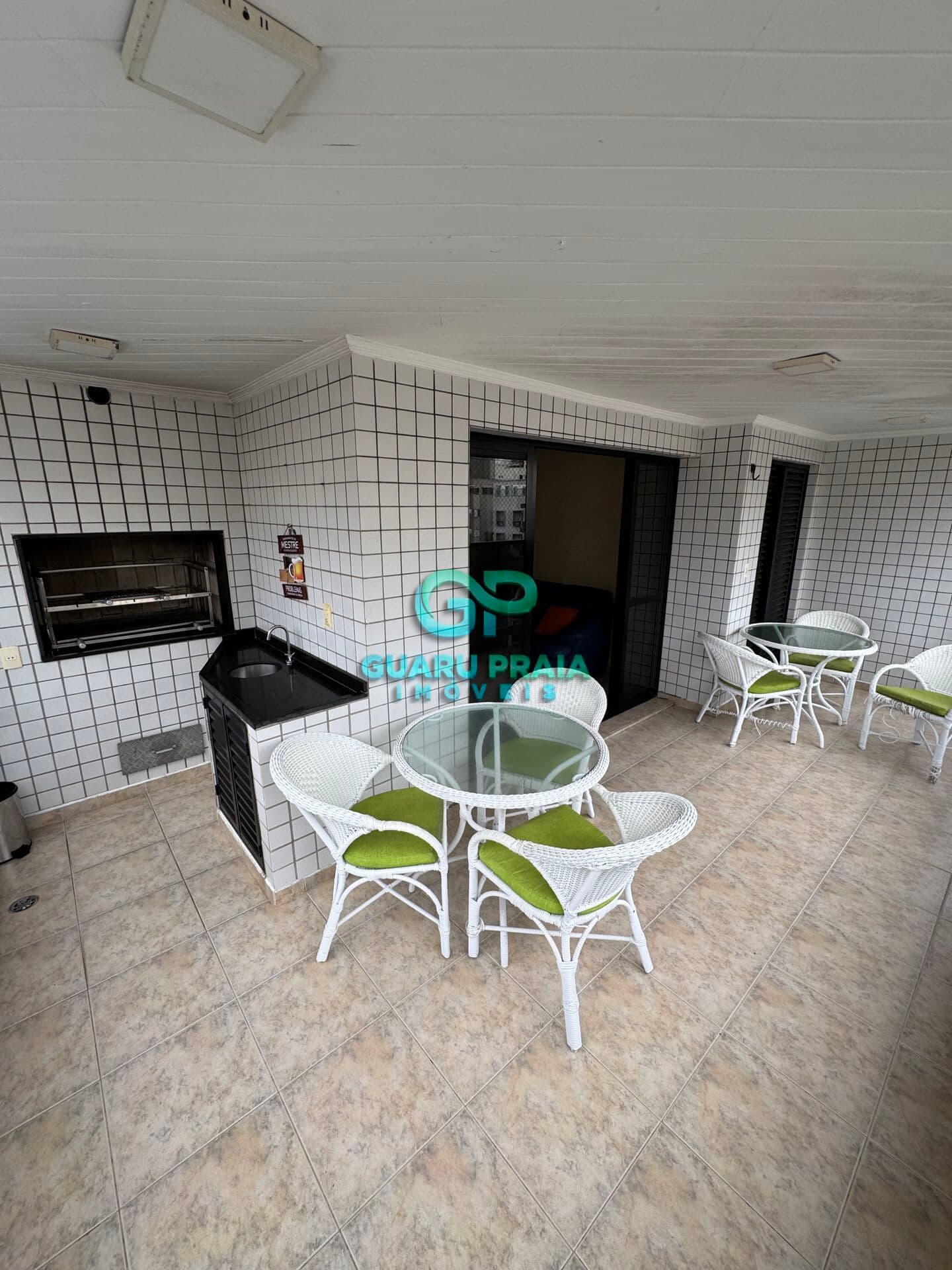 Apartamento em Guarujá - Enseada