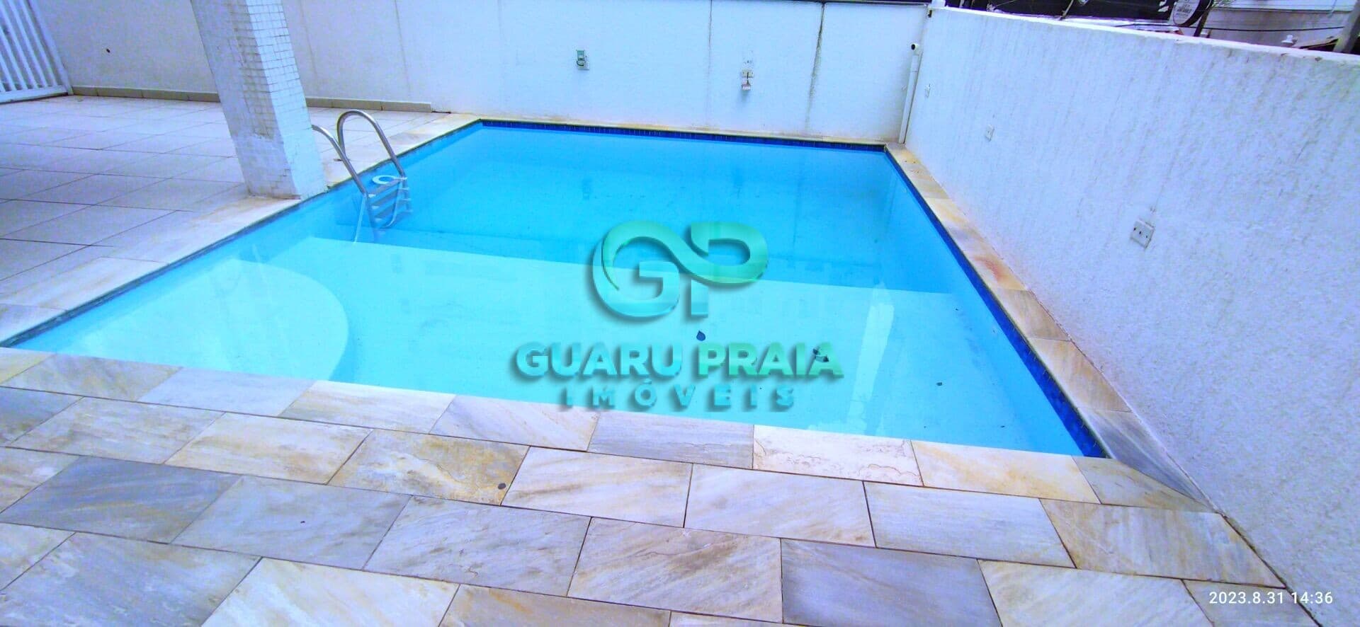 Apartamento em Guarujá - Pitangueiras