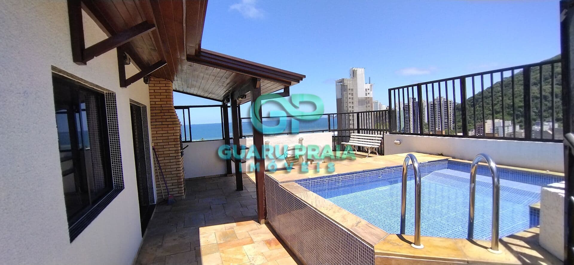 Apartamento em Guarujá - Enseada