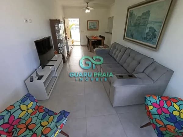 2 dormitorios 150m da Praia da Enseada