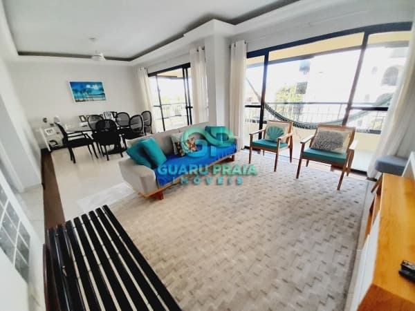 3 dormitórios, sendo 1 suíte, sala 2 ambientes, cozinha planejada, 3 banheiros, área de serviço, totalmente equipado, WC de empregada, terraço e 2 vagas de garagem