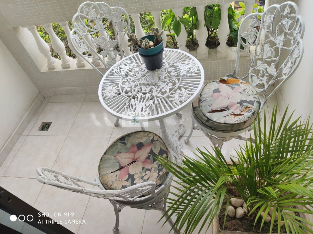 Apartamento Padrão para Venda em Enseada Guarujá-SP