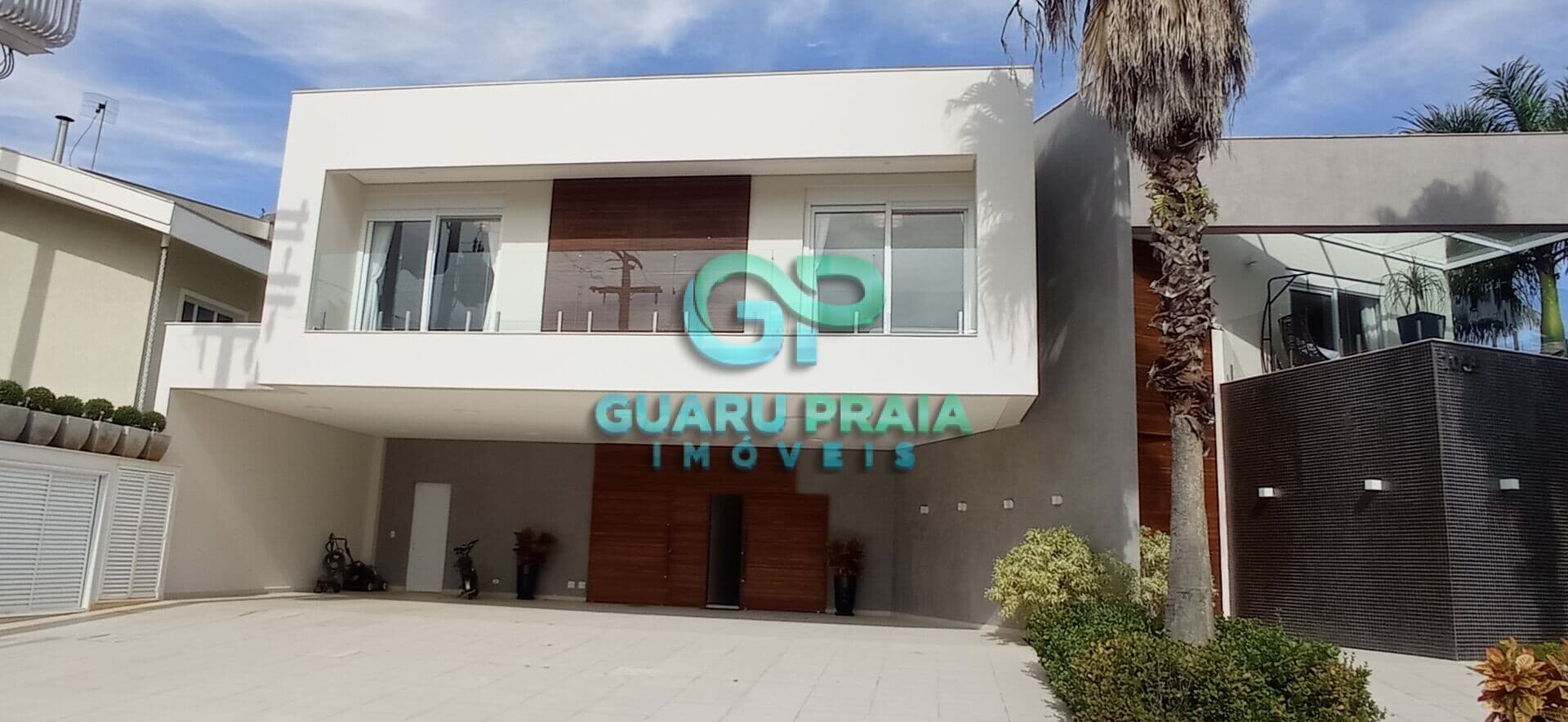 Casa de Altíssimo padrão em condomínio fechado