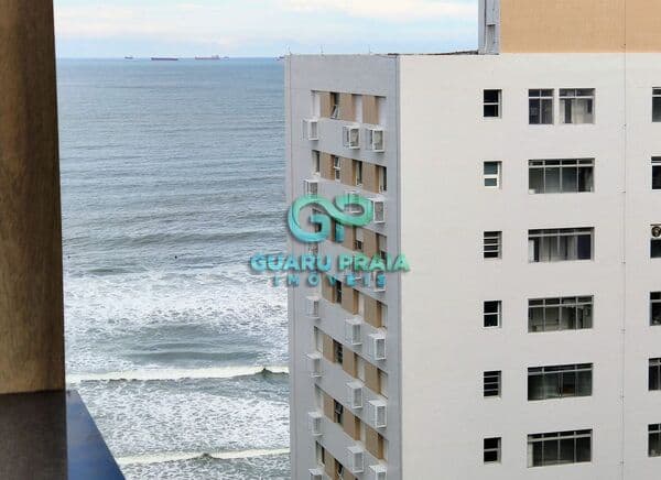 Apartamento em Guarujá - Pitangueiras
