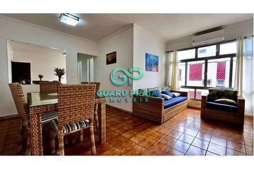 Apartamento 2 dormitorios proximo a praia da enseada