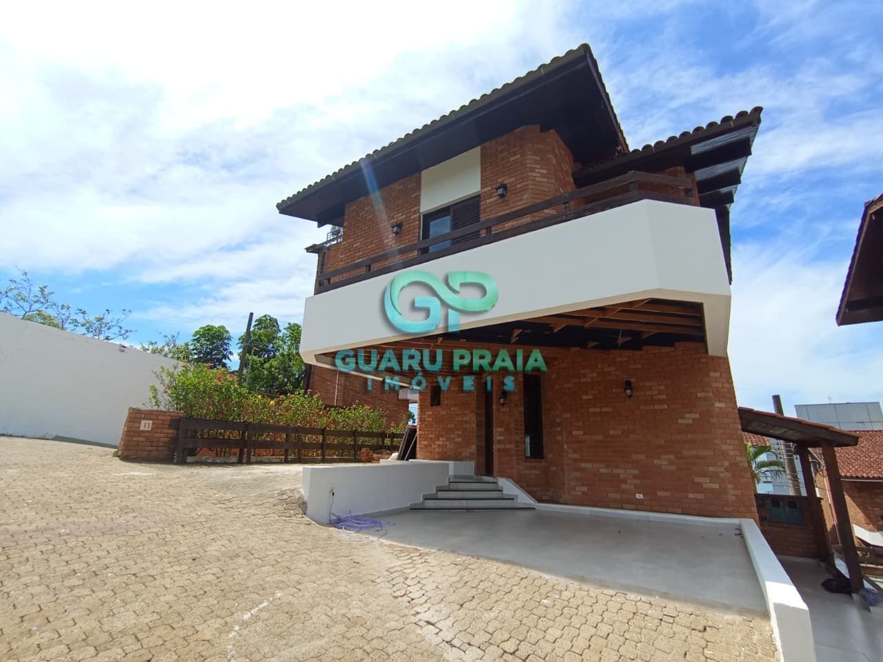 Casa Alto Padrão em Condomínio fechado | Enseada