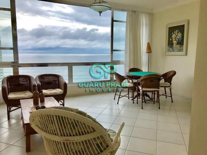 Apartamento em Guarujá - Pitangueiras