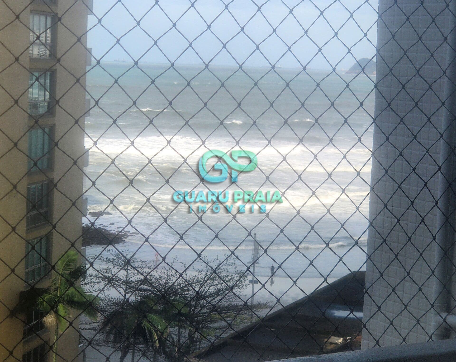 Apartamento em Guarujá - Pitangueiras