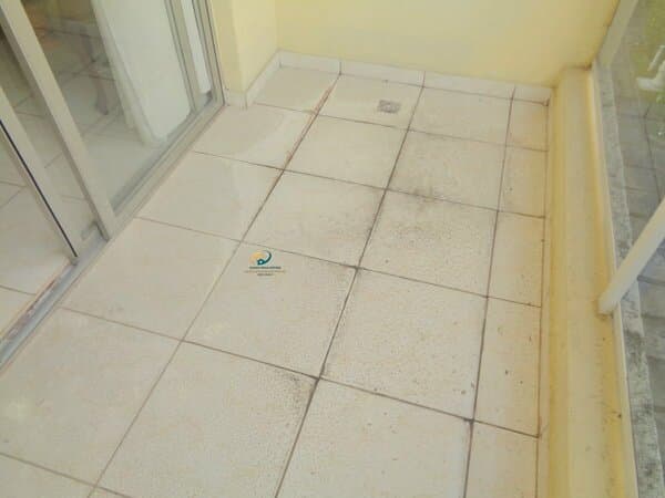 Apartamento Padrão para Venda e Aluguel em Enseada Guarujá-SP