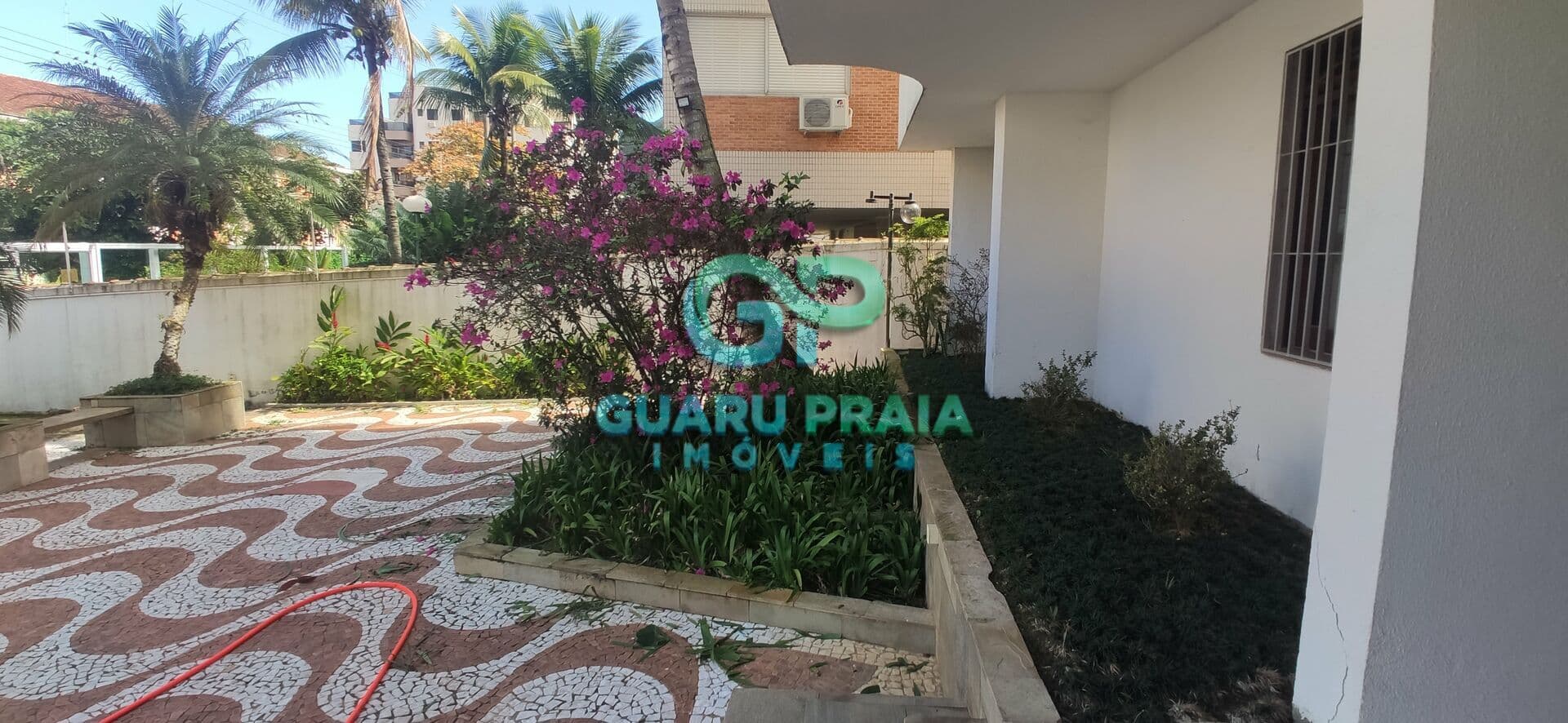 Apartamento em Guarujá - Enseada