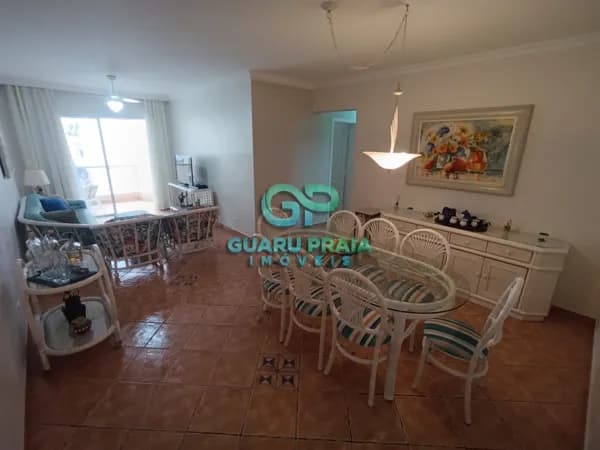 Apartamento 2 dormitorios ha 230m da praia