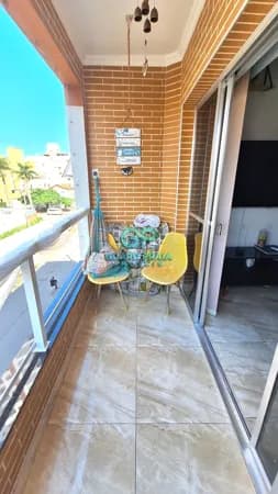 Apartamento Reformado a 4 quadras do mar