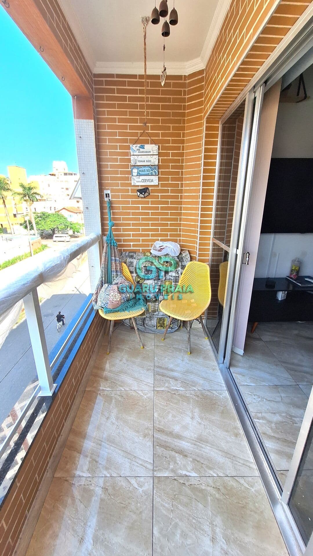 Apartamento Reformado a 4 quadras do mar