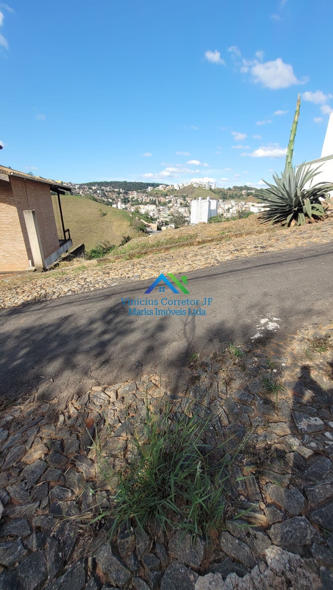 Terreno à venda Bairro Bom Clima Juiz de Fora/MG