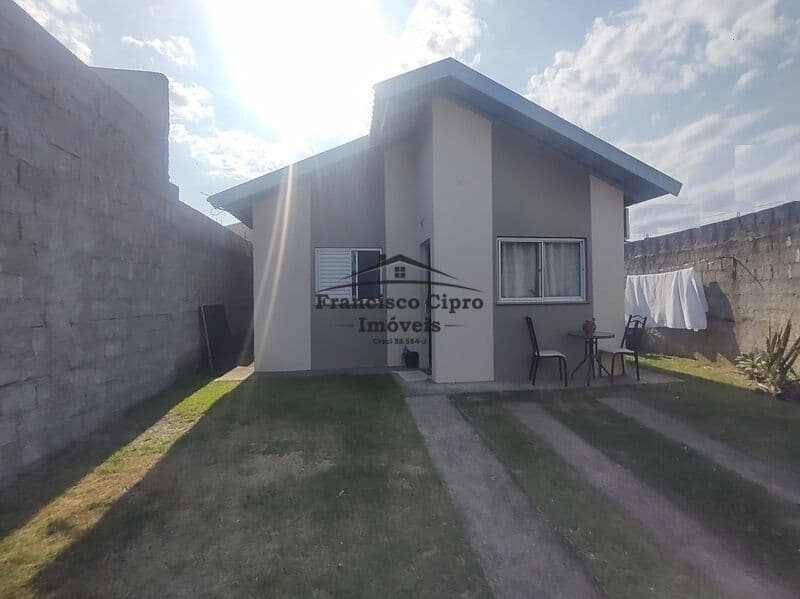 Casa em Guaratinguetá - Loteamento Residencial Espanha