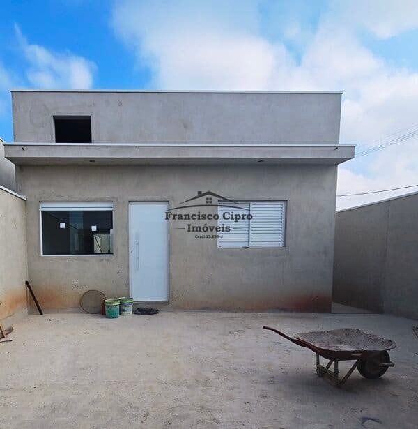Casa em Guaratinguetá - Residencial Jardim das Figueiras