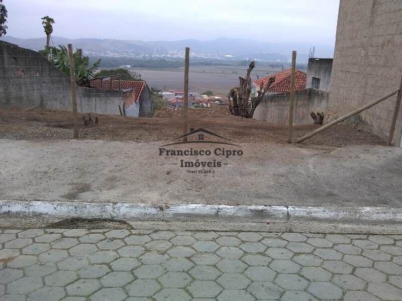 Lote/Terreno em Guaratinguetá - Santa Luzia