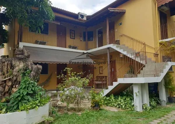 Fazenda/Sítios/Chácaras em Cachoeira Paulista - Centro
