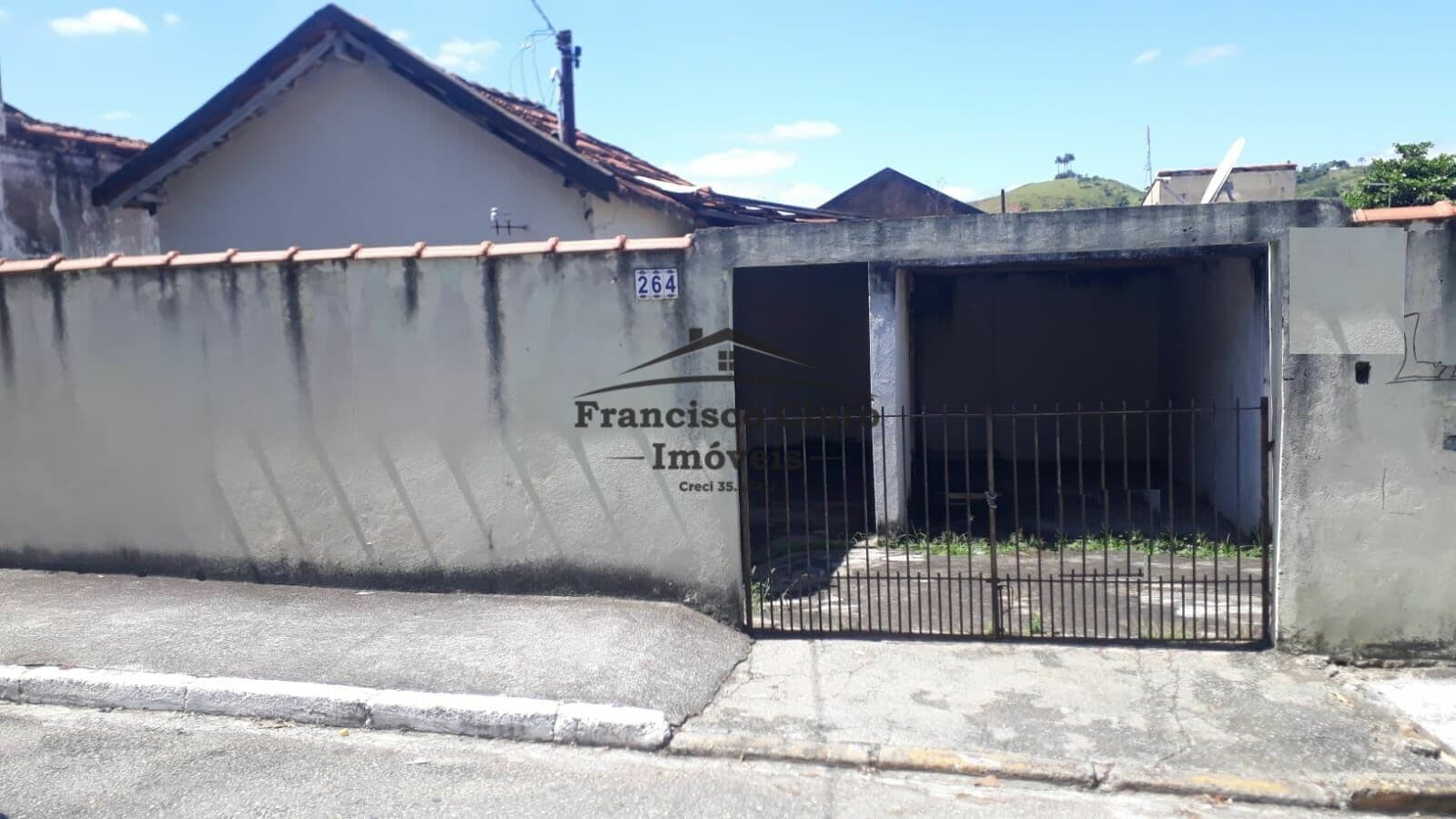 Casa em Guaratinguetá - Nova Guará