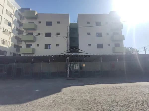 Apartamento em Guaratinguetá - Parque das Arvores