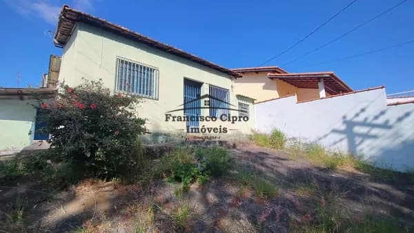 Casa em Guaratinguetá - Nova Guará